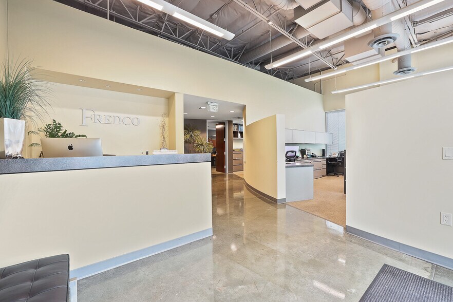 More Photos Of 9661 Irvine Center Dr, Irvine Loft Creative Space For Lease