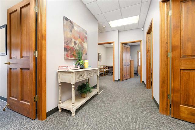 More Photos Of 4718 National Rd E, Richmond Office For Lease