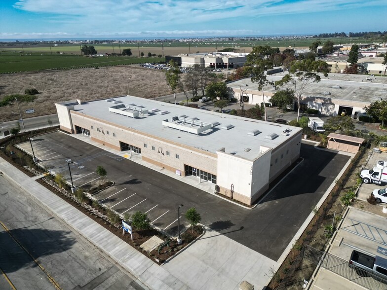 Primary Photo Of 1763 Donlon St, Ventura Warehouse For Lease