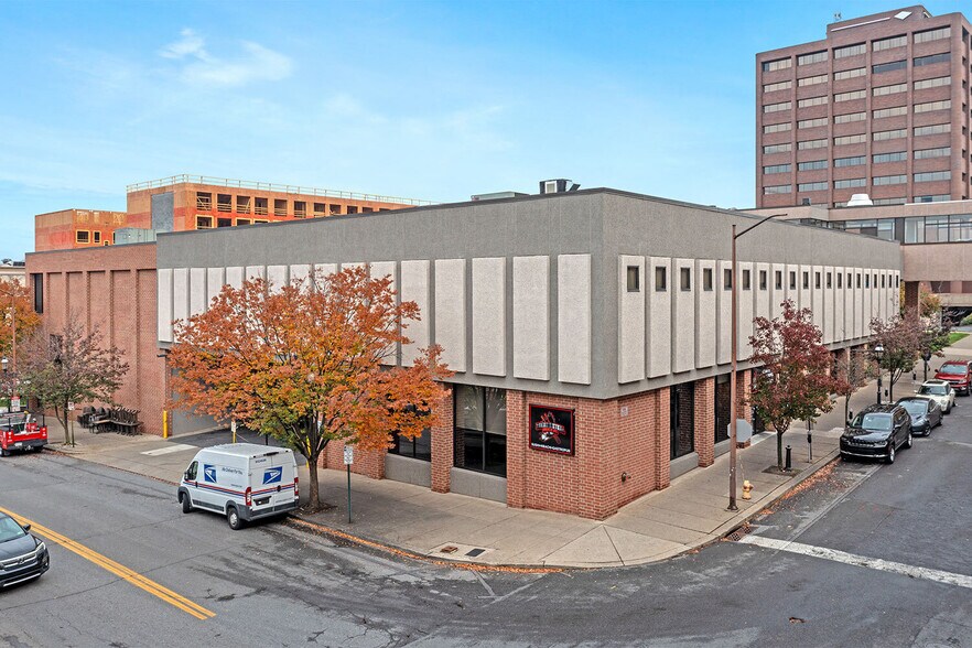 More Photos Of 3 W Broad St, Bethlehem Office Residential For Lease