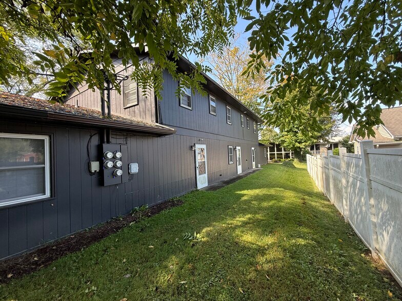 More Photos Of 71 Maple St, Clyde Apartments For Sale