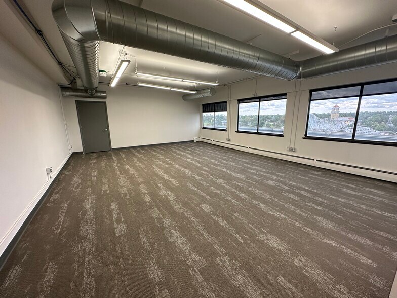 More Photos Of 5335 W 48th Ave, Denver Office For Lease