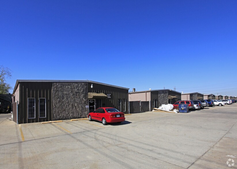 Primary Photo Of 9901-9927 Harwin Dr, Houston Warehouse For Lease
