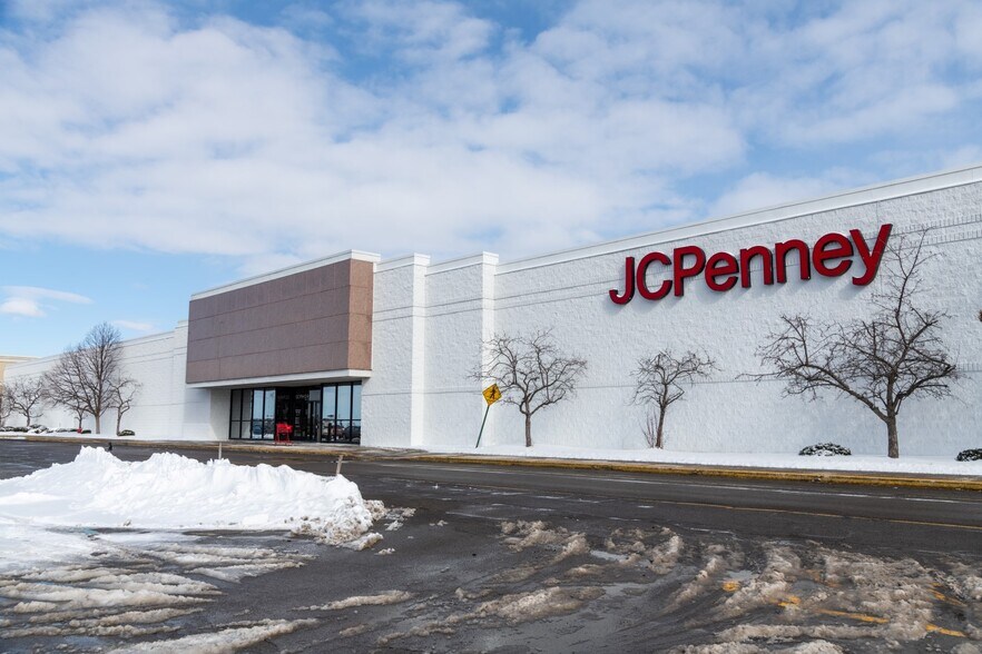 More Photos Of 3701 McKinley Pky, Buffalo General Retail For Sale