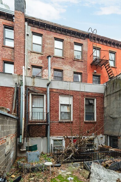 More Photos Of 294 S 5th St, Brooklyn Apartments For Sale