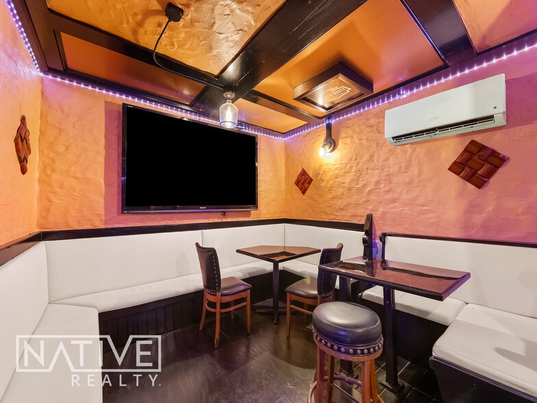 More Photos Of , Oakland Park General Retail For Sale