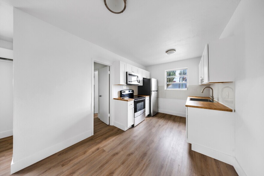 More Photos Of 2629 NW 17th Ave, Miami Apartments For Sale