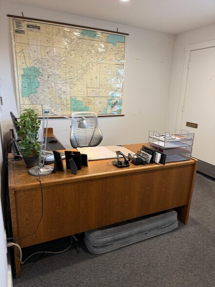 More Photos Of 4865 Pasadena Ave, Sacramento Flex For Lease