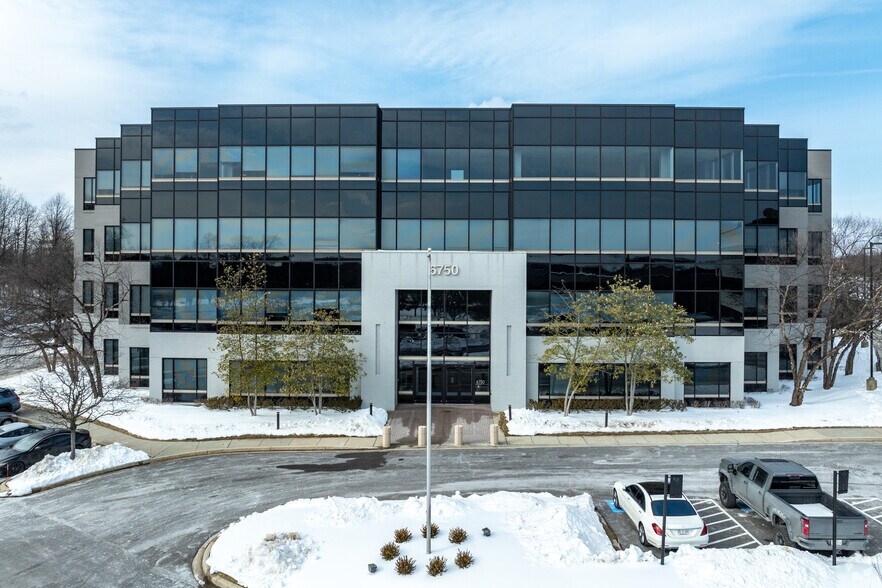 More Photos Of 6750 Alexander Bell Dr, Columbia Medical For Lease