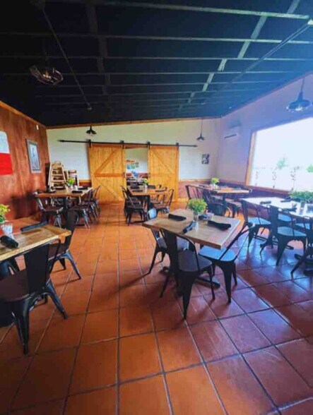 More Photos Of 701 FM 1160, Louise Flex For Sale