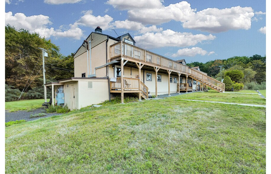 More Photos Of 1259 Wolcott Rd, Wolcott Apartments For Sale