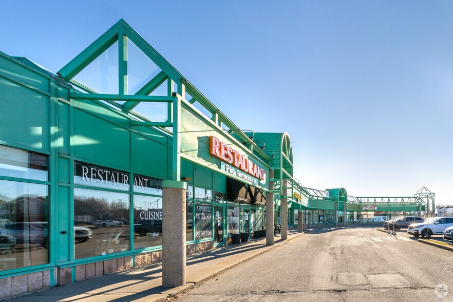 More Photos Of 2075-2155 Boul Des Seigneurs, Terrebonne Storefront For Lease