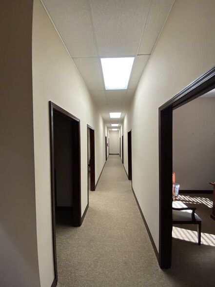 More Photos Of 1034 Wildewood Centre Dr, Columbia Medical For Lease