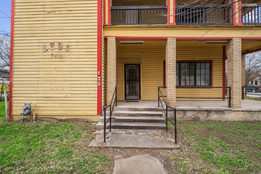 More Photos Of 125 N San Marcos, San Antonio Office Residential For Sale