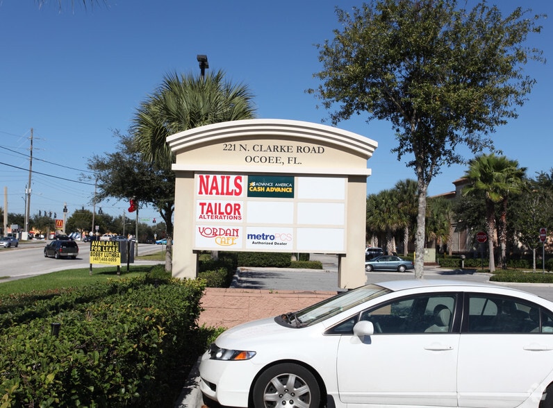 More Photos Of 203-221 N Clarke Rd, Ocoee Unknown For Lease