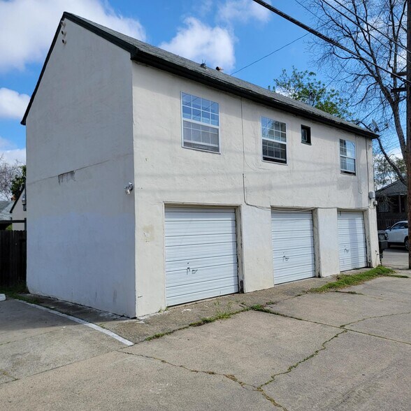 More Photos Of 3226 W St, Sacramento Apartments For Sale