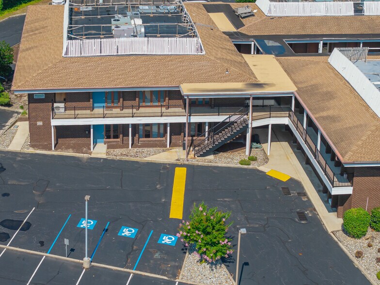 More Photos Of 1750 Zion Rd, Northfield Medical For Sale