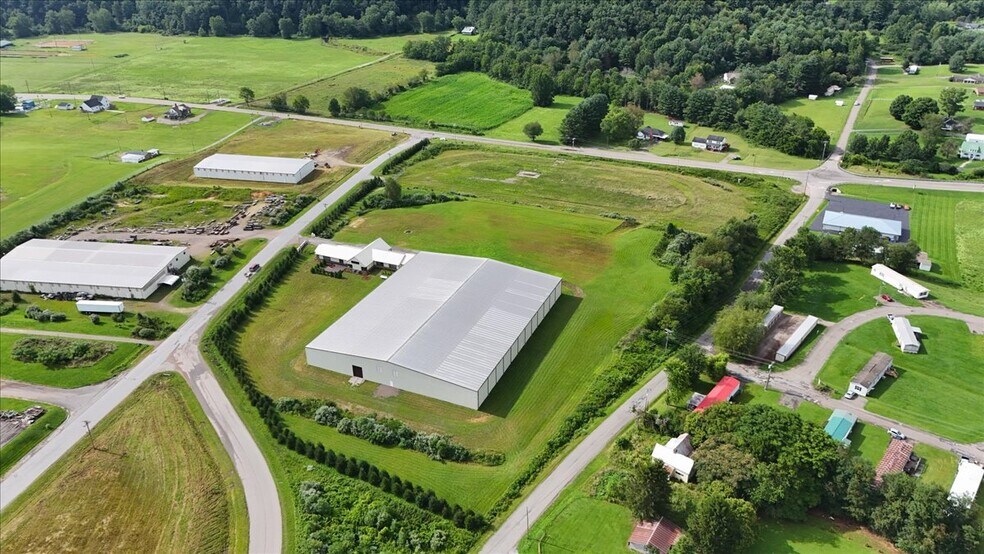 More Photos Of 241 Industrial Park Rd, Mountain City Warehouse For Sale