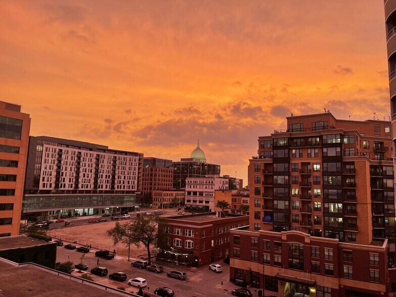 More Photos Of 216 S Pinckney St, Madison Apartments For Lease