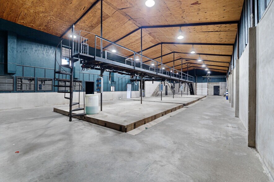 More Photos Of 2412 Usener Rd rd, Fredericksburg Winery Vineyard For Sale