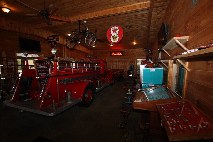 More Photos Of 212 Church st, Rockmart Specialty For Sale