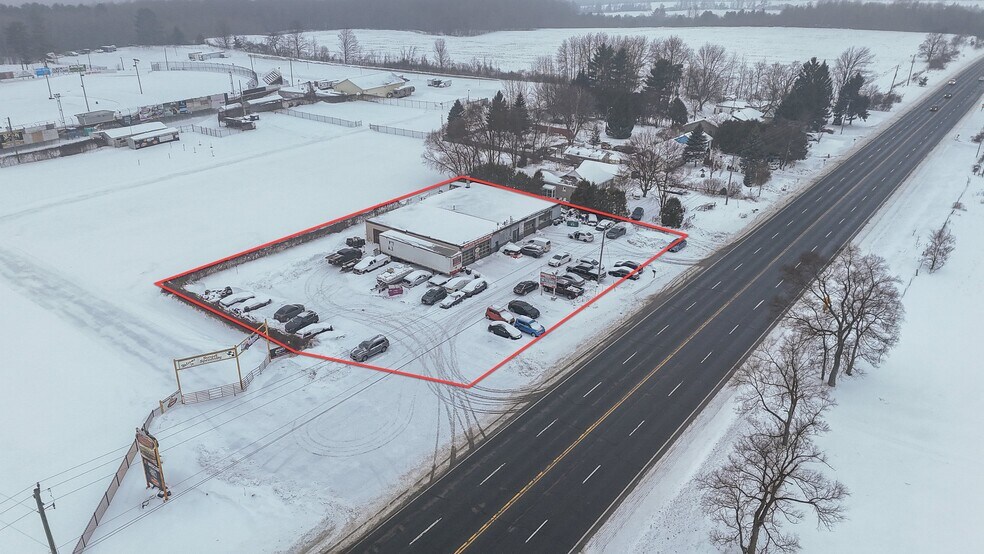 More Photos Of 6938 Yonge St, Innisfil Auto Repair For Sale