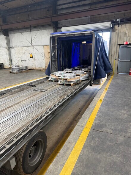 More Photos Of 4280 Pinson Valley Pky, Birmingham Warehouse For Lease