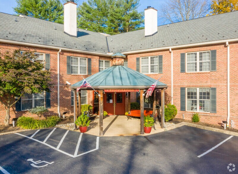 More Photos Of 1609 Baltimore Pike, Chadds Ford Hotel For Sale
