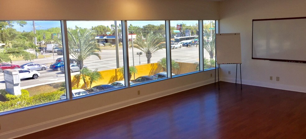 More Photos Of 1501 Corporate Dr, Boynton Beach Office For Lease