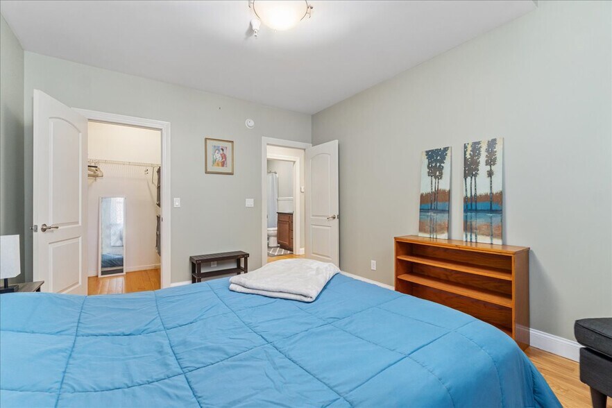 More Photos Of 260 A Washington Ave, Albany Apartments For Sale