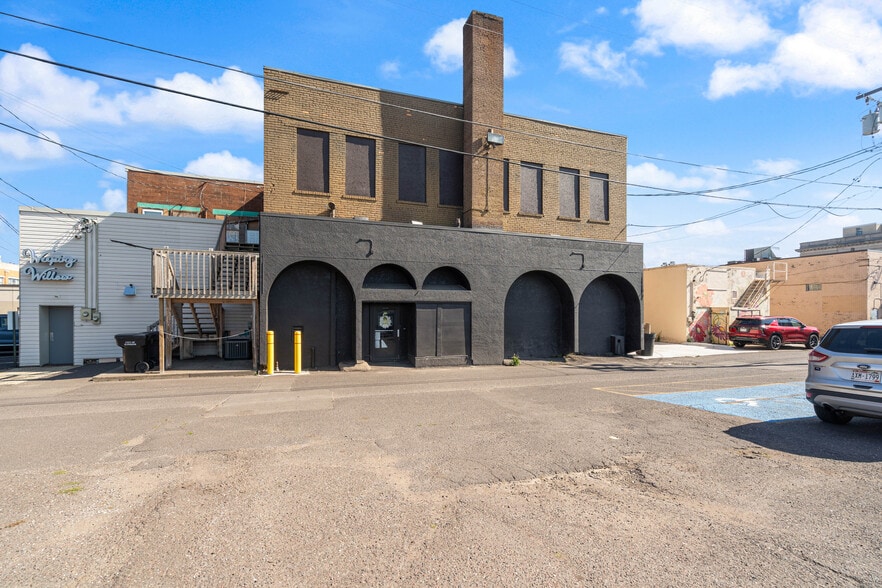 More Photos Of 1309 Tower Ave, Superior Restaurant For Sale