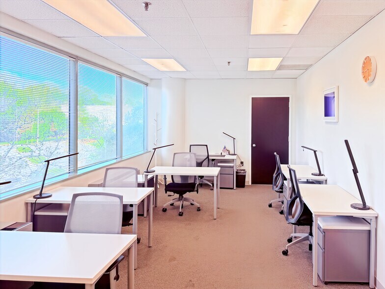 More Photos Of 4041 Powder Mill Rd, Beltsville Coworking Space