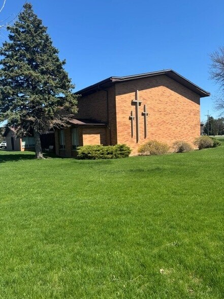 Primary Photo Of 3415 Starr Ave, Oregon Religious Facility For Lease