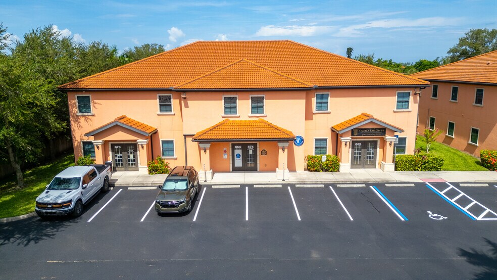More Photos Of , Osprey Office For Sale
