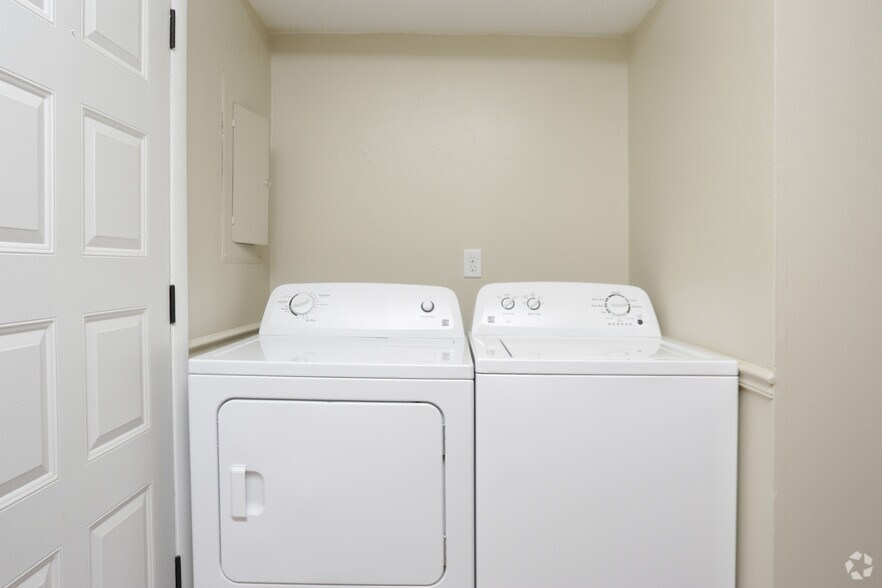More Photos Of 30 Allen Ave, Asheville Apartments For Sale