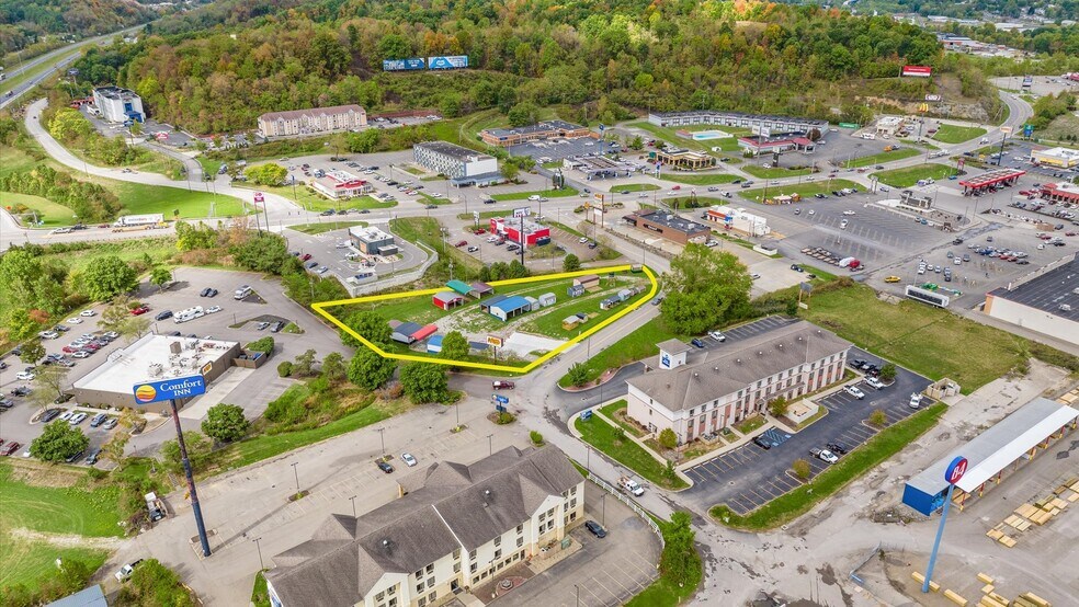 More Photos Of 2309 Southgate, Cambridge Land For Sale