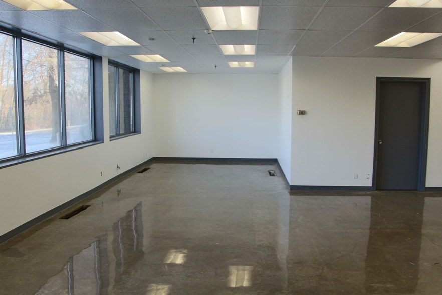 More Photos Of 6700-6800 NE 59th Pl, Portland Warehouse For Lease