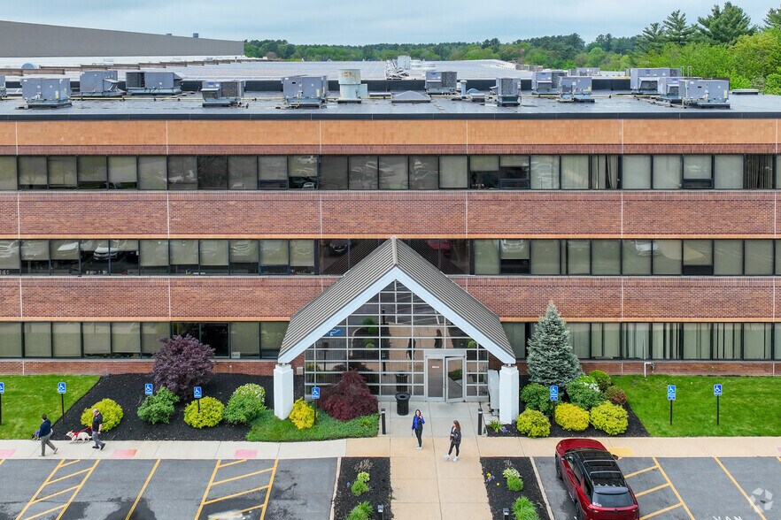 More Photos Of 35 United Dr, West Bridgewater Distribution For Lease