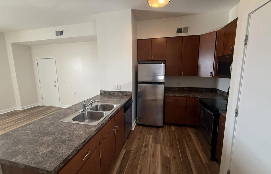 More Photos Of 1224 N 3rd St, Harrisburg Apartments For Sale