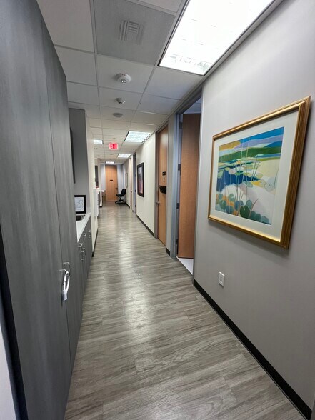More Photos Of 13215 Dotson Rd, Houston Medical For Lease