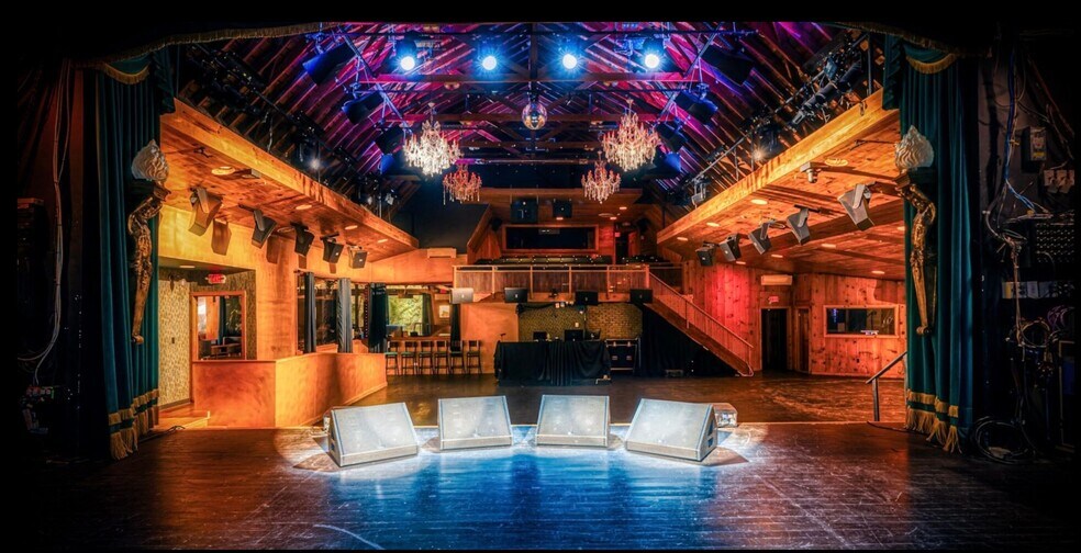 More Photos Of 279 Tinker St, Woodstock Theater Concert Hall For Sale