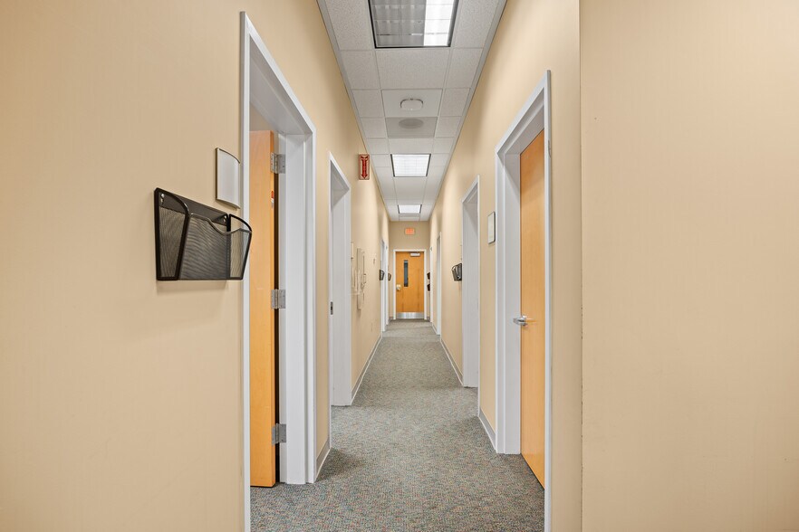 More Photos Of 160 Willbrook Blvd, Pawleys Island Office For Lease