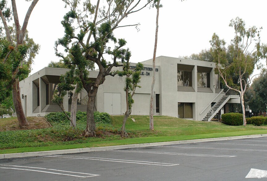 More Photos Of 4700 Teller Ave, Newport Beach Office For Lease