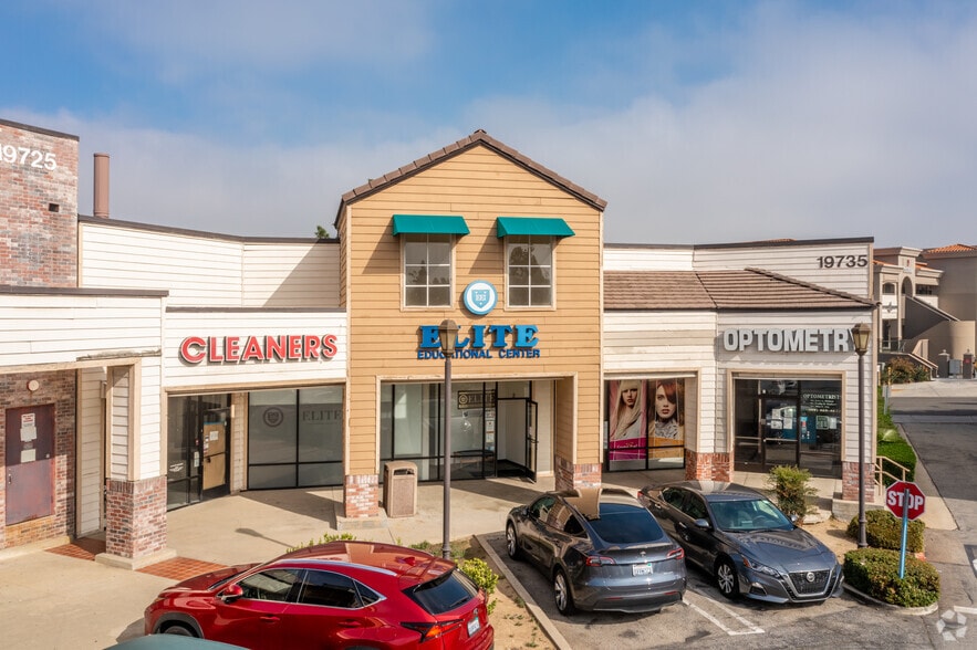 More Photos Of 19725 Colima Rd, Rowland Heights Unknown For Lease