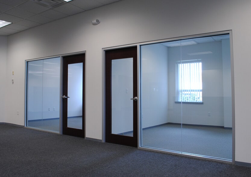 More Photos Of 12 Cabot Rd, Woburn Light Manufacturing For Lease