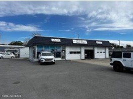 Primary Photo Of 3212 Arendell St, Morehead City Auto Repair For Sale