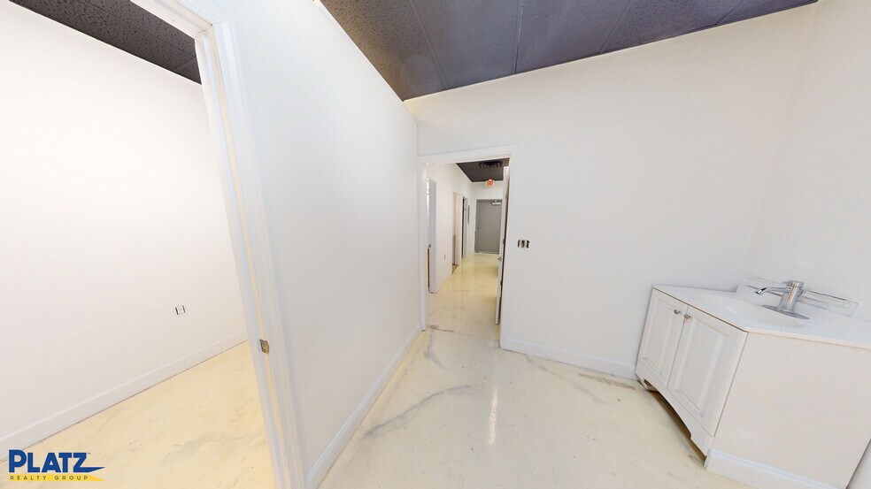 More Photos Of 754 Youngstown Warren Rd, Niles Freestanding For Lease