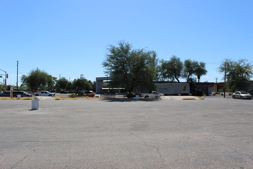 More Photos Of 3635 E Fort Lowell Rd, Tucson Land For Sale