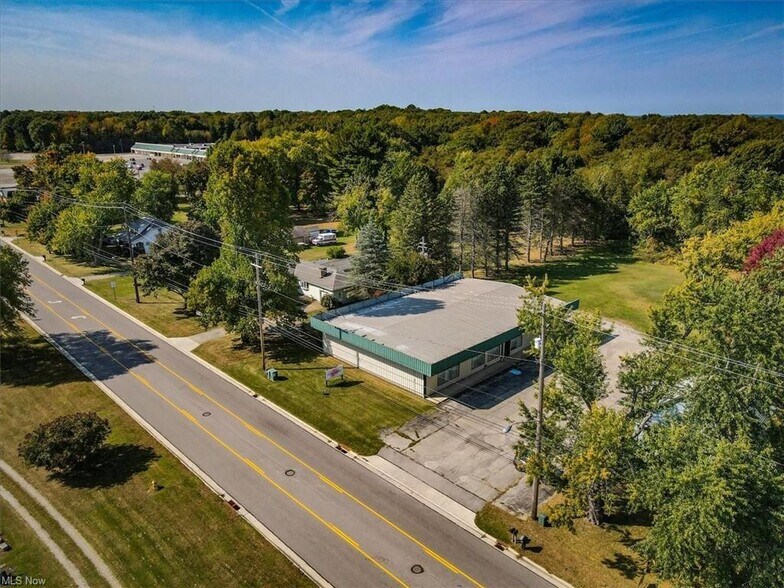 More Photos Of 326 W Main Rd, Conneaut Freestanding For Sale