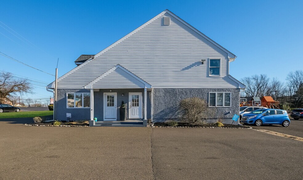 More Photos Of 3488 York Rd, Furlong Office For Sale